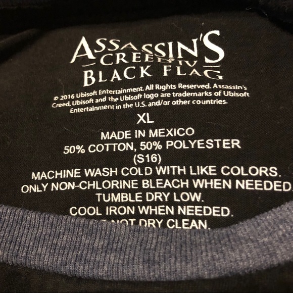 Assassin’s Creed Black Flag Long Sleeve Shirt - Picture 4 of 4